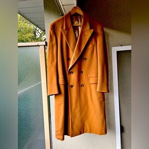 Camel Cashmere Overcoat Made in Canada Size 42 Samuelsohn Brand
